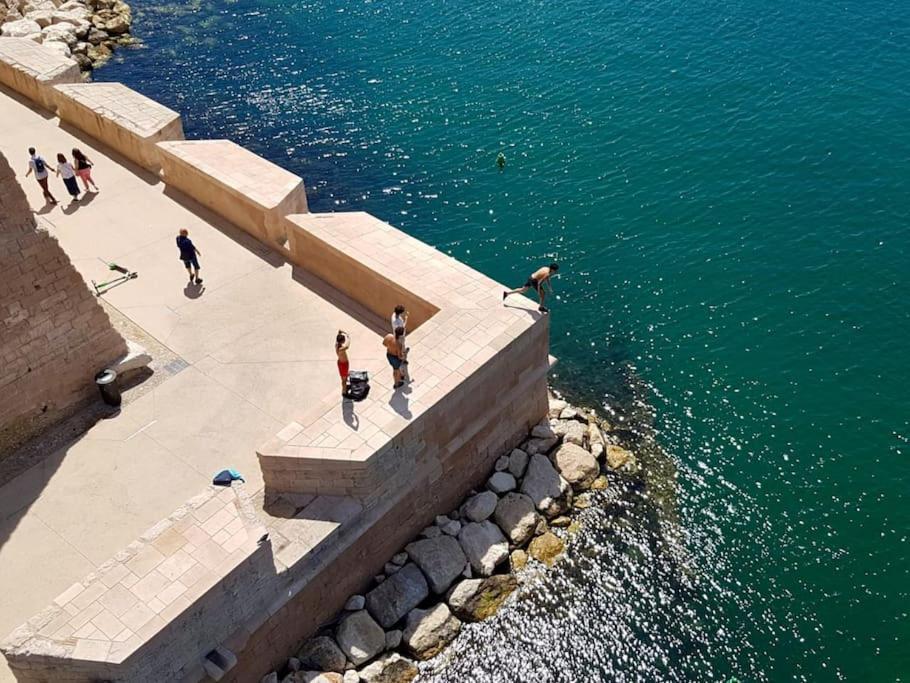 マルセイユEscapade Marseillaise Pres Des Terrasses Du Portアパートメント エクステリア 写真