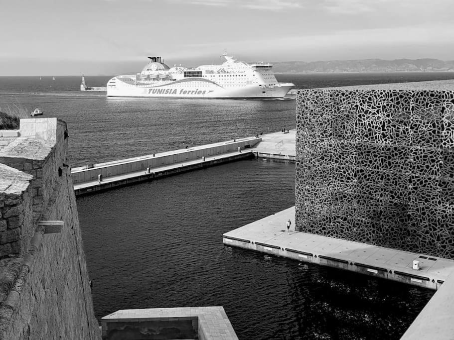 マルセイユEscapade Marseillaise Pres Des Terrasses Du Portアパートメント エクステリア 写真
